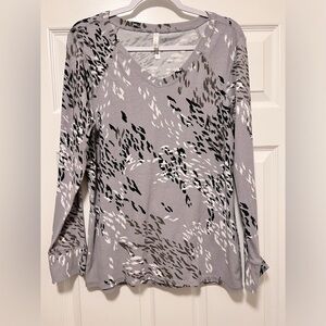 ✨New✨ LULAROE Cozy Hazel Top, Long Sleeve V-Neck, Size XL - NWOT